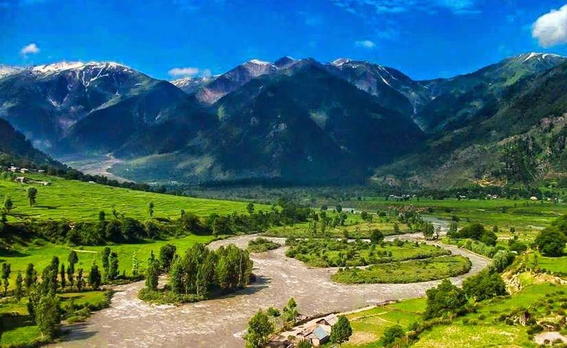 15+ Best Places To Visit in Jammu Kashmir